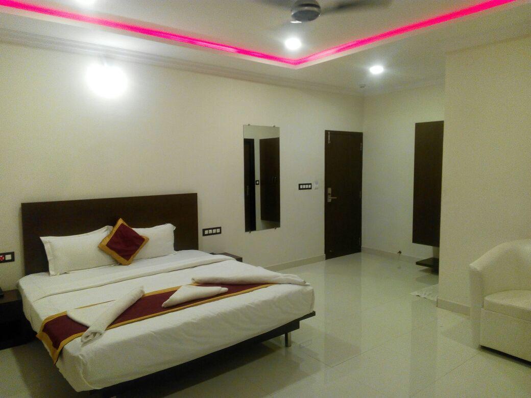 Hotel Grand Kubera Chikmagalur Luaran gambar