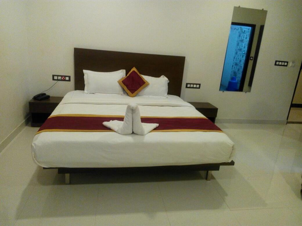 Hotel Grand Kubera Chikmagalur Luaran gambar