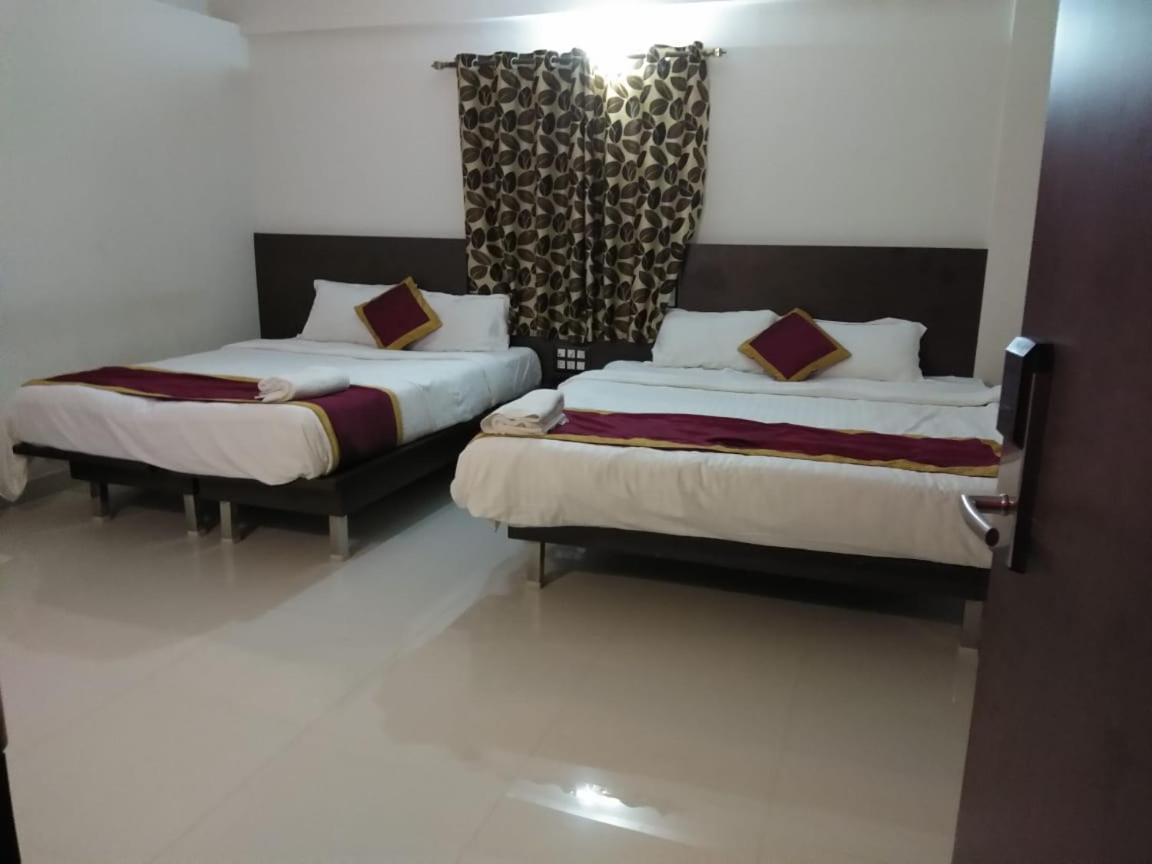 Hotel Grand Kubera Chikmagalur Luaran gambar